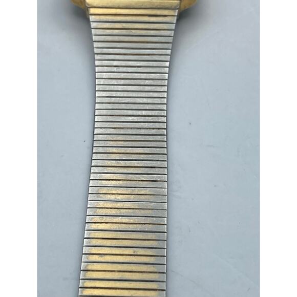 Vintage Timex Q Digital Men's Watch 30mm S Cell Day Date New Battery Command Bar - Picture 8 of 11